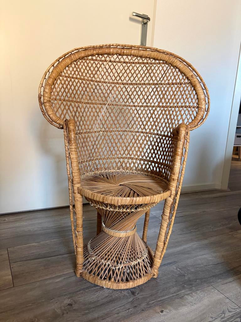 Rotan kinderstoel - Vintage stijl, Huis en Inrichting, Stoelen, Ophalen, Gebruikt, Bruin, Riet of Rotan