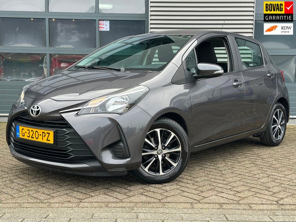 Toyota Yaris 1.0 VVT-i Connect | Camera | Navi | CarPlay | N, Stof, 730 kg, Bedrijf, Handgeschakeld