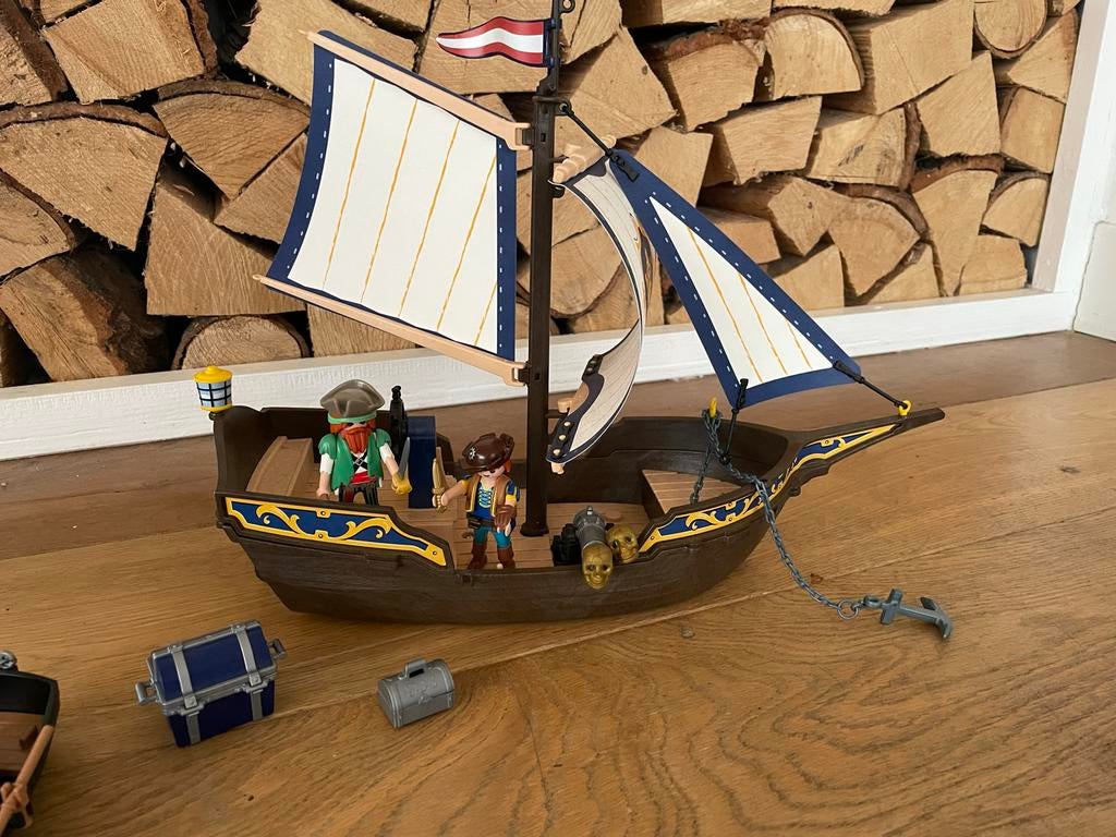Playmobil Piratenschip met figuren en accessoires, Ophalen of Verzenden, Zo goed als nieuw