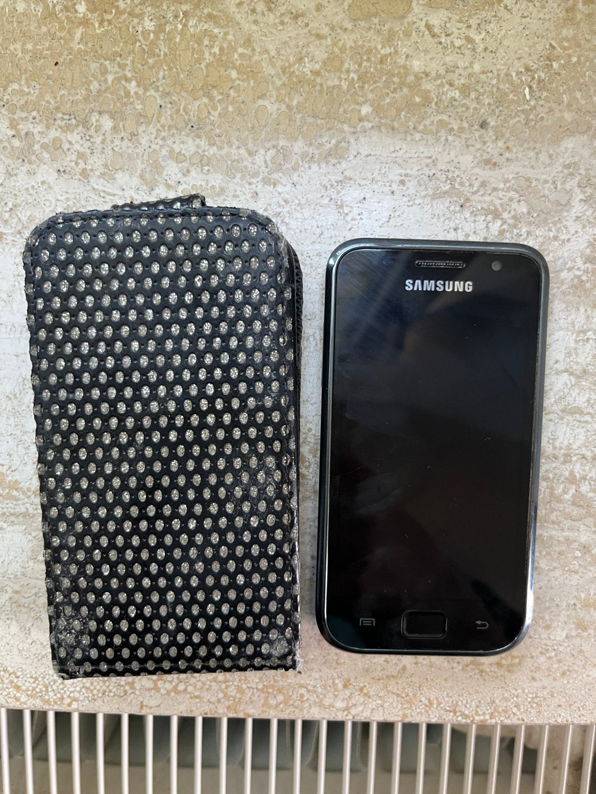 Samsung Galaxy smartphone defect voor onderdelen of hobbyist, Zwart, 32 GB, Ophalen of Verzenden, Niet werkend