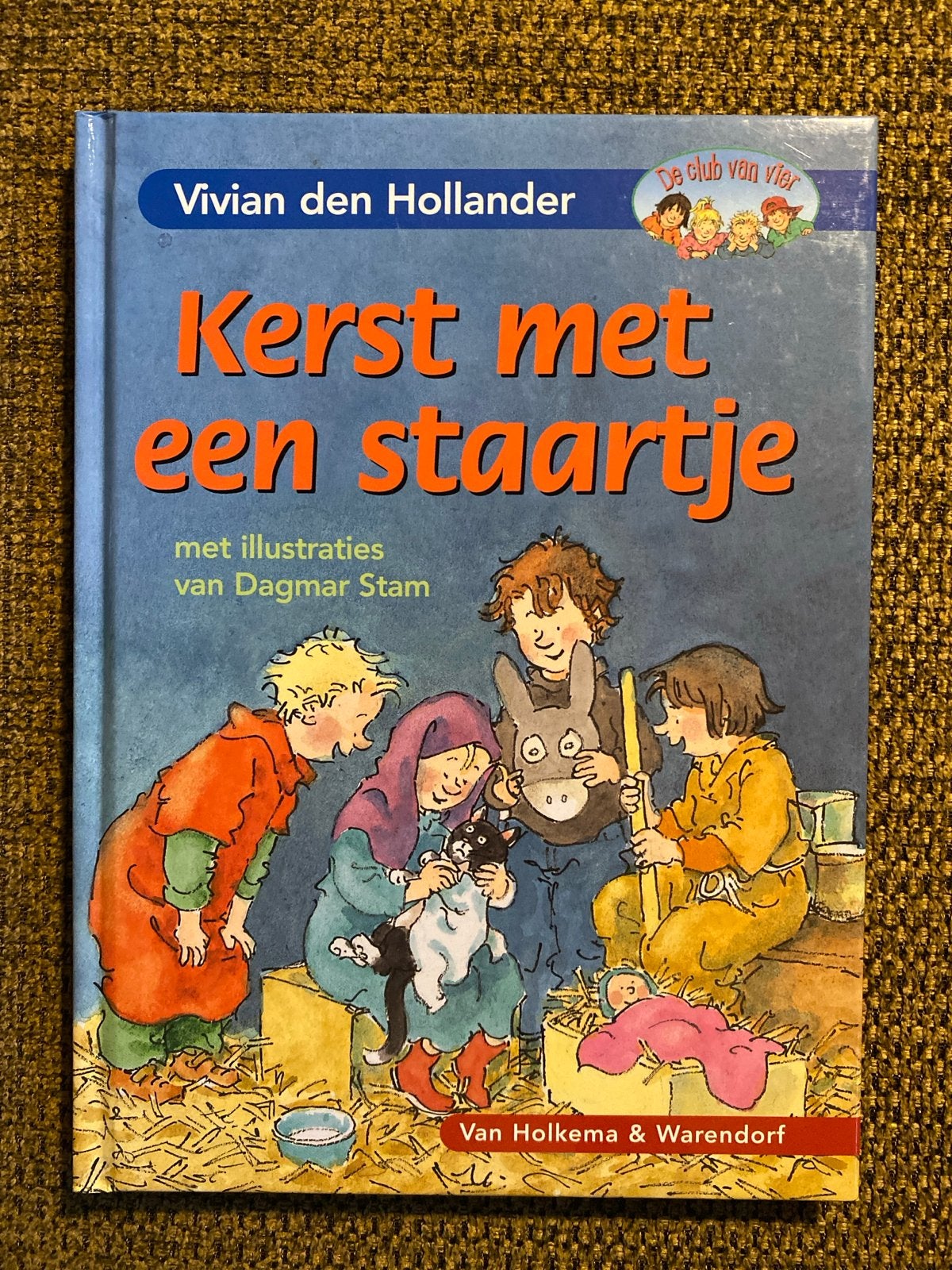 Vivian den Hollander - Kerst met een staartje, Gelezen, Fictie algemeen, Vivian den Hollander, Ophalen of Verzenden