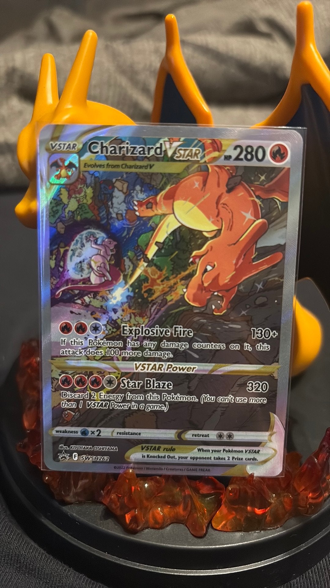 Charizard vstar SWSH262, Hobby en Vrije tijd, Ophalen of Verzenden, Nieuw, Losse kaart, Foil
