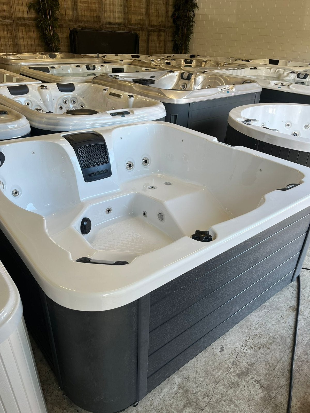 Luxe 5 persoons Passion Spa Flame incl Garantie & Plaatsing, Ophalen, Nieuw, Filter