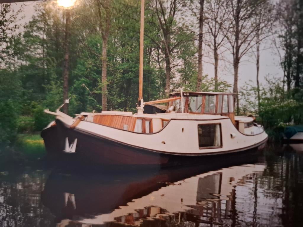 Casco Tjalk 18 meter lang ideaal voor een woonboot, Eén persoon, Ticket of Toegangskaart