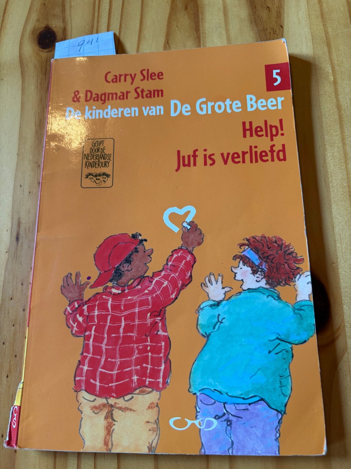 Carry Slee - 5 Help! Juf is verliefd, Fictie algemeen, Carry Slee, Ophalen of Verzenden, Zo goed als nieuw