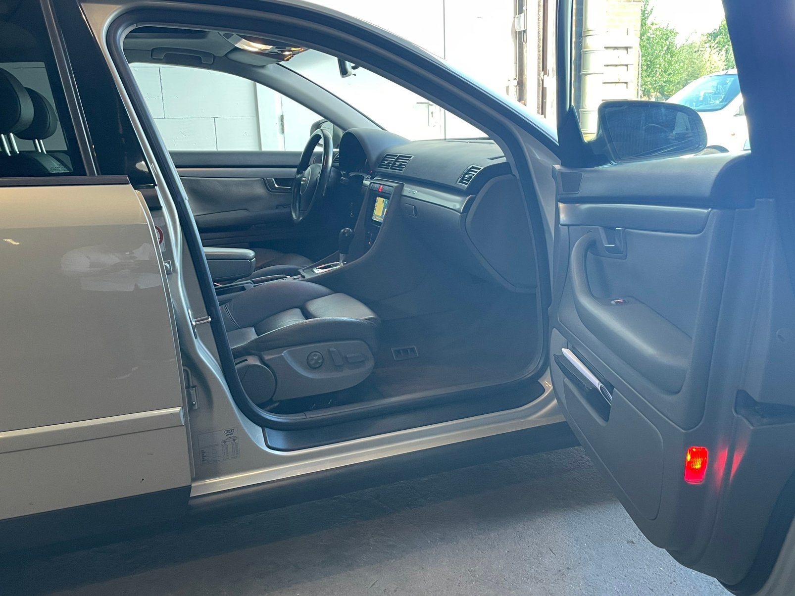 Audi A4 Avant 3.0L V6 • VOLL OPTIES • YOUNGTIMER • TREKHAAK!, foto 11