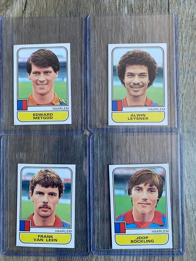 Panini Voetbal 82 - Haarlem  1,75 p/s, Verzenden, Zo goed als nieuw, Meerdere stickers