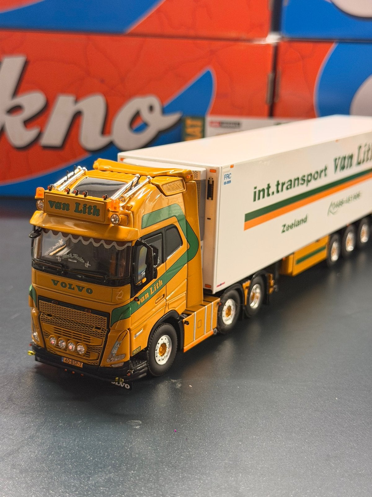 WSI Volvo FH Van Lith, Ophalen of Verzenden, Zo goed als nieuw, Bus of Vrachtwagen, Wsi