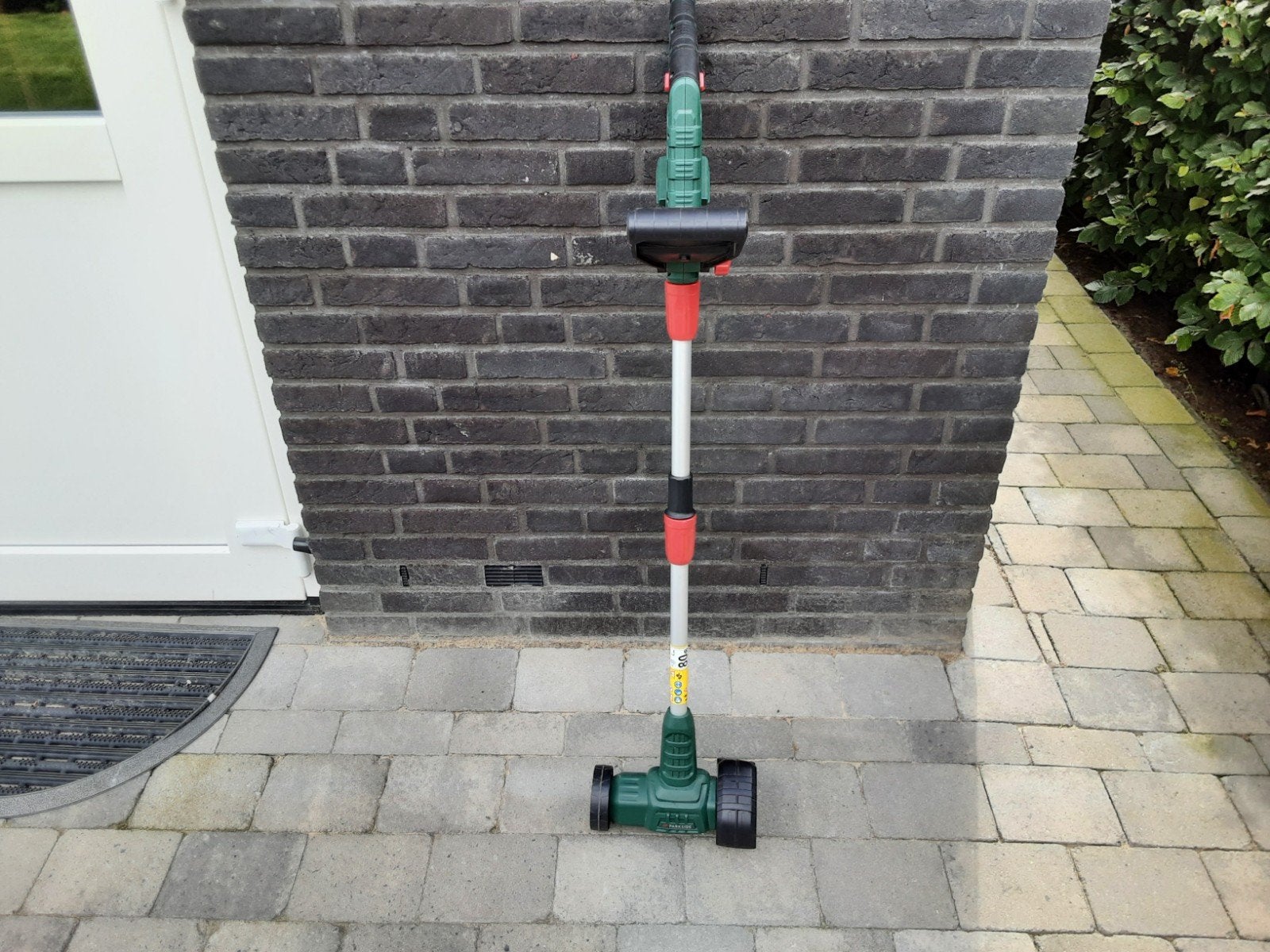 Parkside onkruidborstel voor terrassen en voegen, Ophalen, Gebruikt, Parkside