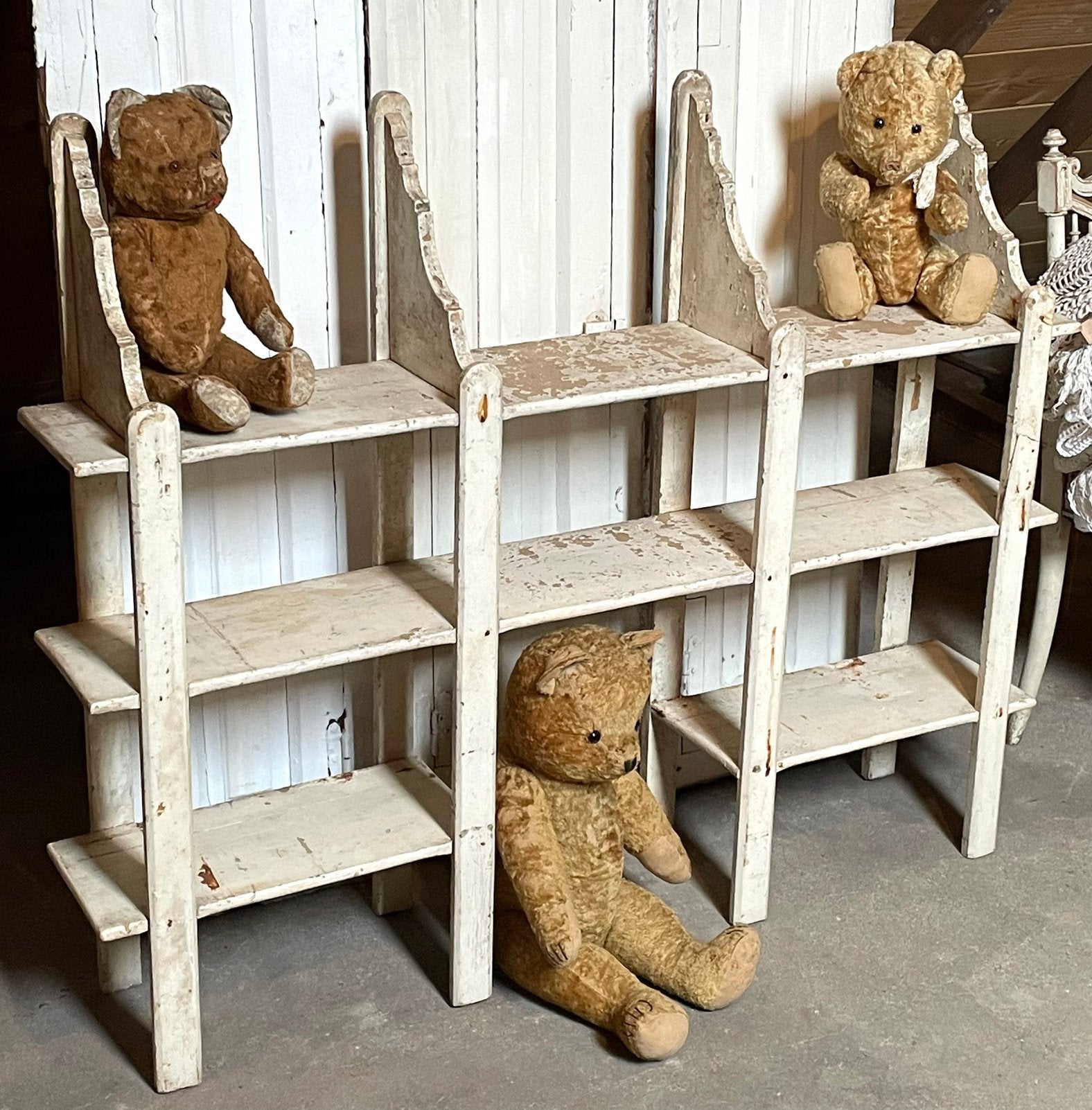 Brocante oud Frans houten rek / opzet rek / regaal / wandrek, Ophalen