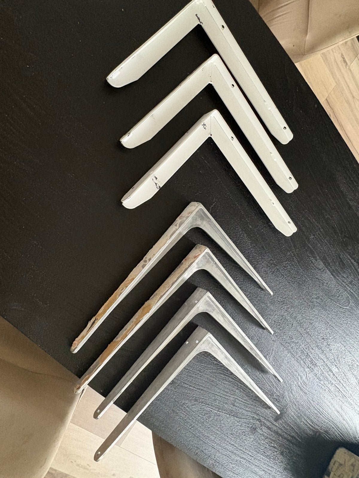 Stevige Wandplank houders, Ophalen, Zo goed als nieuw