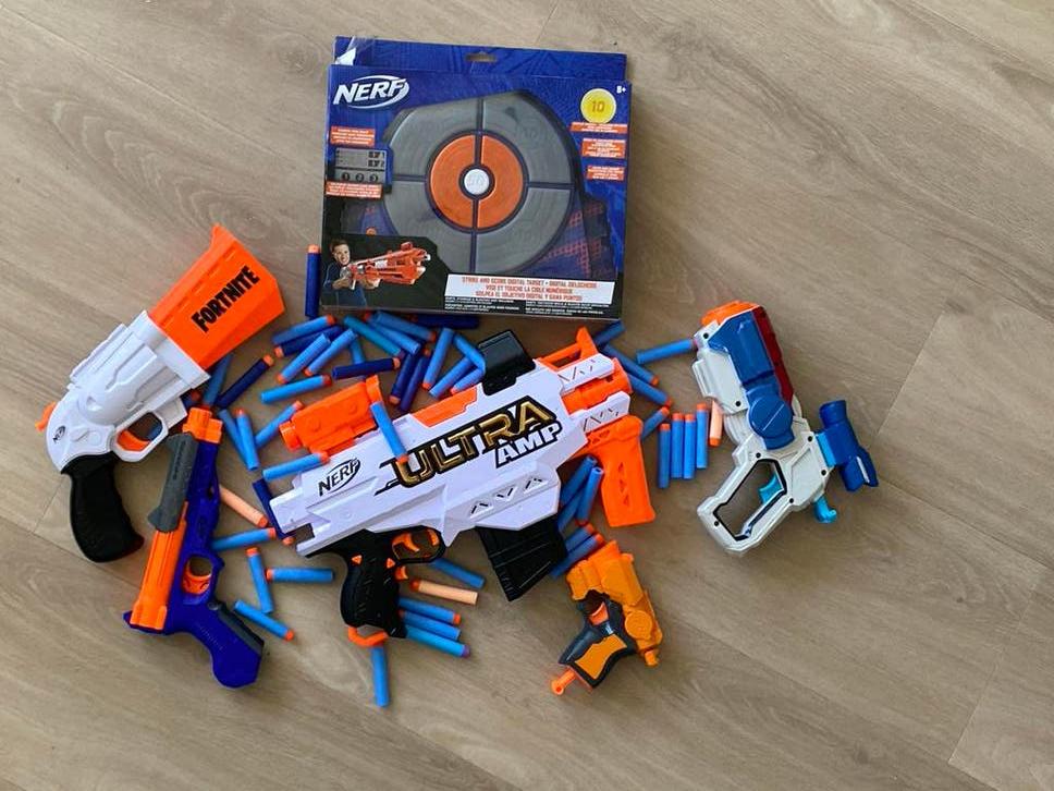 Nerf Blaster Collectie met Doelwit en Darts, Ophalen, Gebruikt