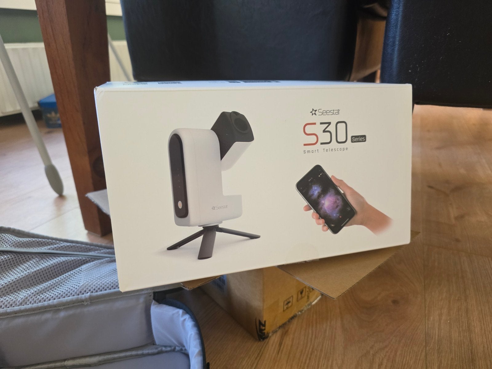 Seestar S30 Pro met extra TC20-R tripod z.g.a.n., Lenzentelescoop (refractor), Met statief, Ophalen of Verzenden, Zo goed als nieuw
