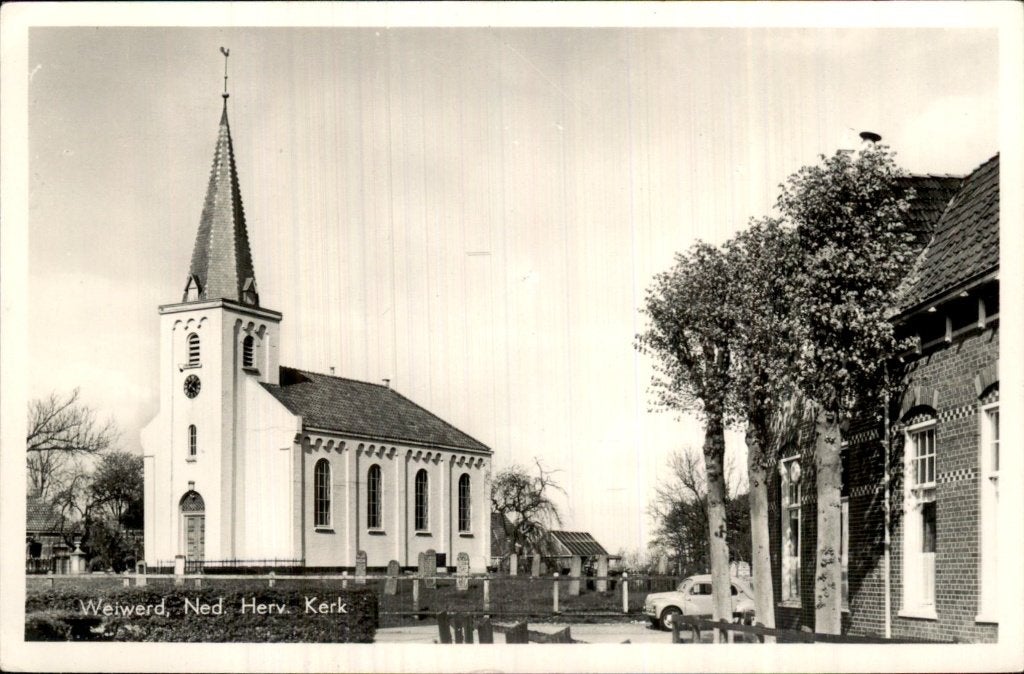 Weiwerd - Ned. Herv. Kerk - exterieur, Ophalen of Verzenden, 1940 tot 1960, Ongelopen, Groningen