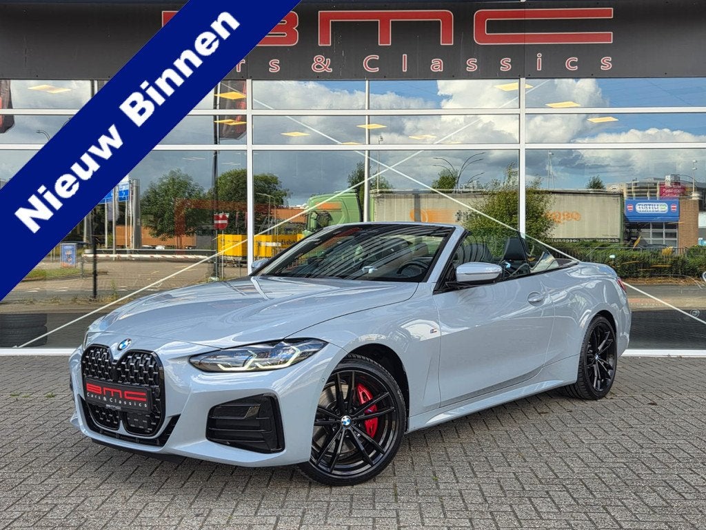 BMW 4 Serie Cabrio M440i xDrive Curved HK HUD Carbon VOL!, Auto's, BMW, Gebruikt, 4-Serie, 4 stoelen, 374 pk