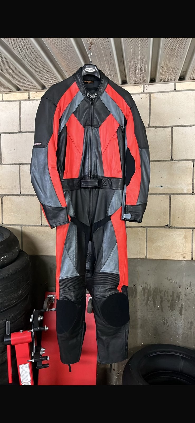 Revenger lederen combi maat 54, Motoren, Kleding | Motorkleding, Ophalen of Verzenden, Nieuw zonder kaartje, Heren, Combipak