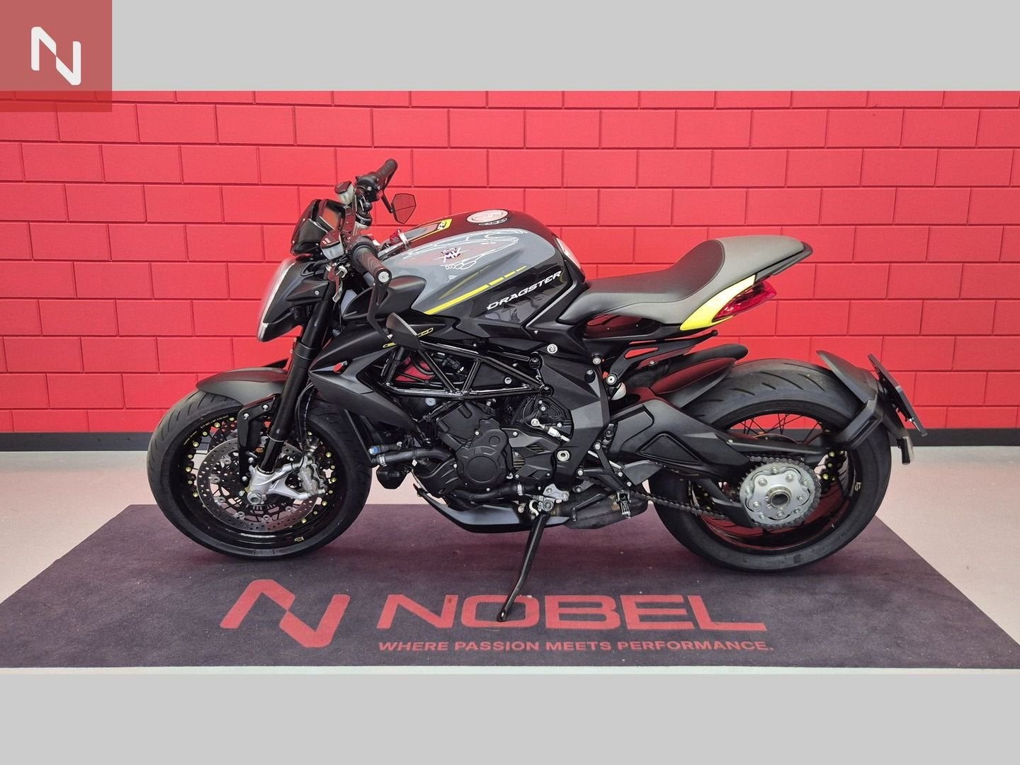MV AGUSTA BRUTALE 800 DRAGSTER RR (bj 2020), Motoren, Motoren | MV Agusta, Motorrijbewijs A, Bedrijf, Meer dan 35 kW, 798 cc