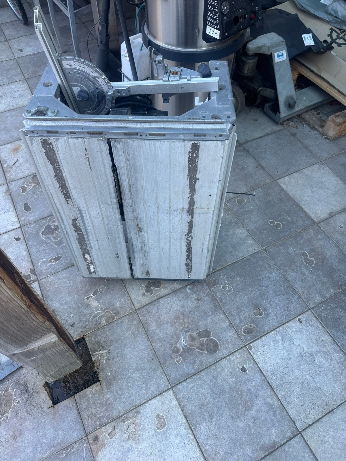 Festo CS 70 tafelzaag - defect voor onderdelen/reparatie