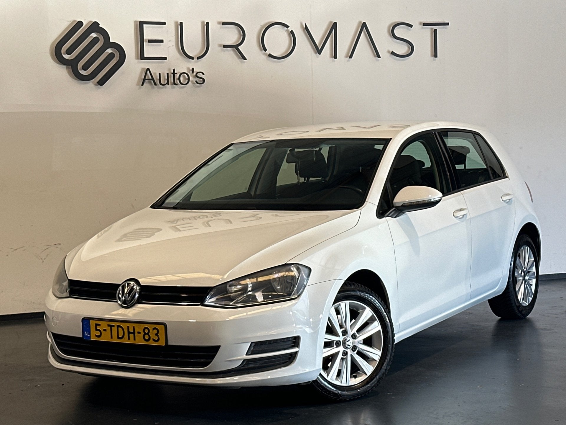 Volkswagen Golf 1.2 TSI Trendline Airco | Nieuw apk | 5Deurs, Voorwielaandrijving, Euro 5, 4 cilinders, 610 kg
