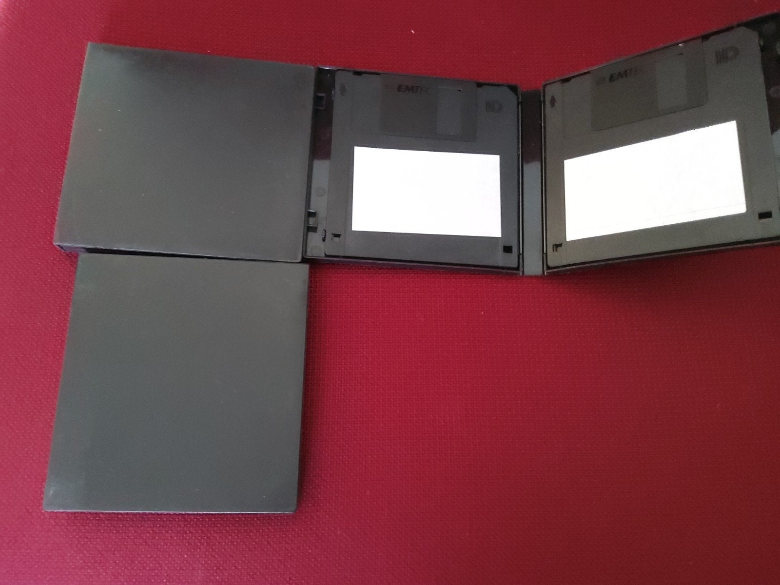 Diskettes 15 enkele 3x2 dubbele gebruik en nieuwe lazer usb, Ophalen of Verzenden, Zo goed als nieuw, Desktop, USB