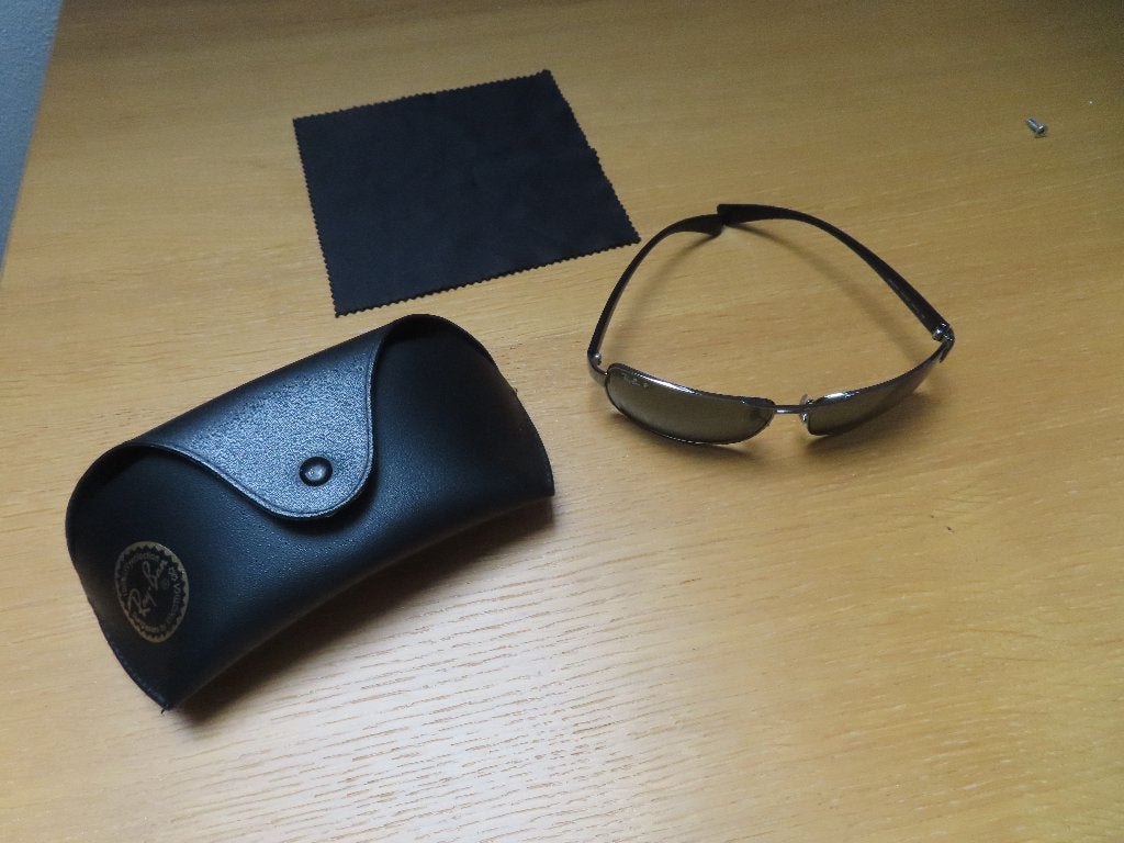 ZONNEBRIL(RAY-BAN) met Brillendoekje + Originele brillendoos, Verzenden, Zo goed als nieuw, Zonnebril, Ray-Ban