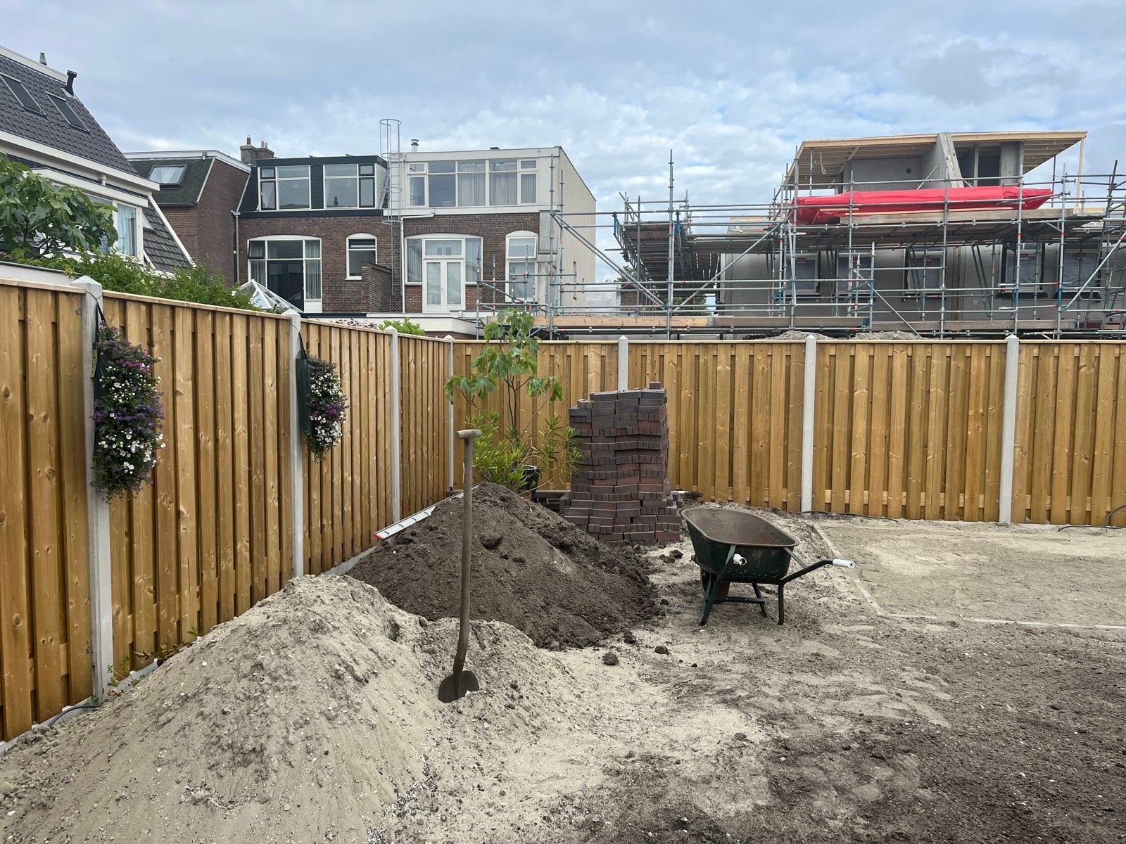 Ophoogzand en tuinaarde gratis af te halen, Tuin en Terras, Ophalen, Nieuw, Ophoogzand