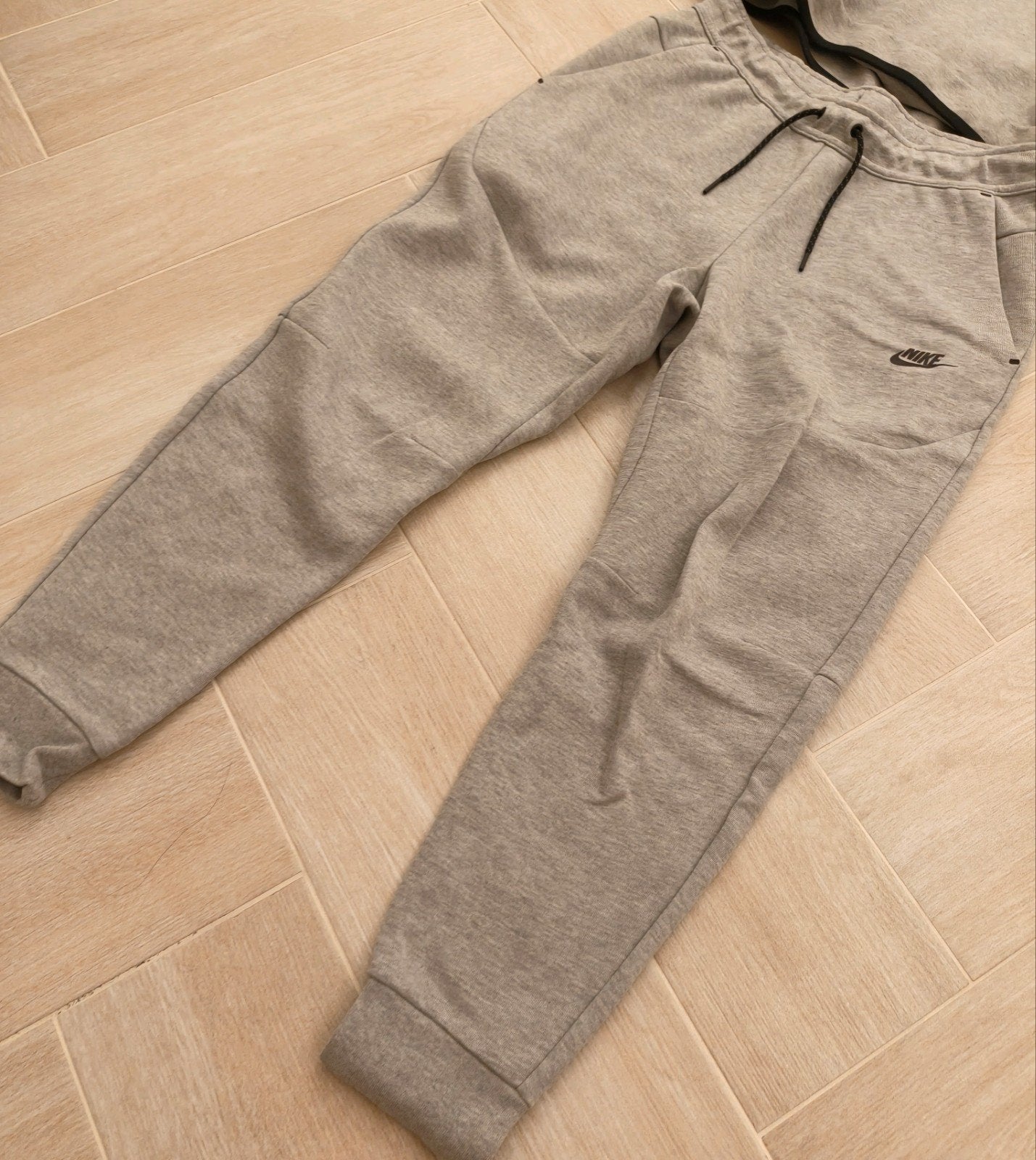 Nike Tech Fleece Trainingsbroek Jogger Maat M, Kleding | Heren, Ophalen of Verzenden, Zo goed als nieuw