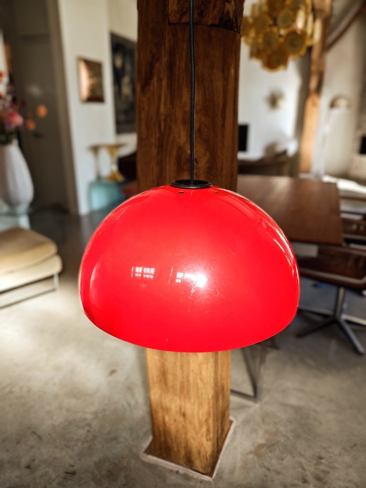 2 Kunststof Hanglampen Rood 1970's Vintage, Kunststof, Gebruikt, Vintage 1970 / 1980, E14 (klein)