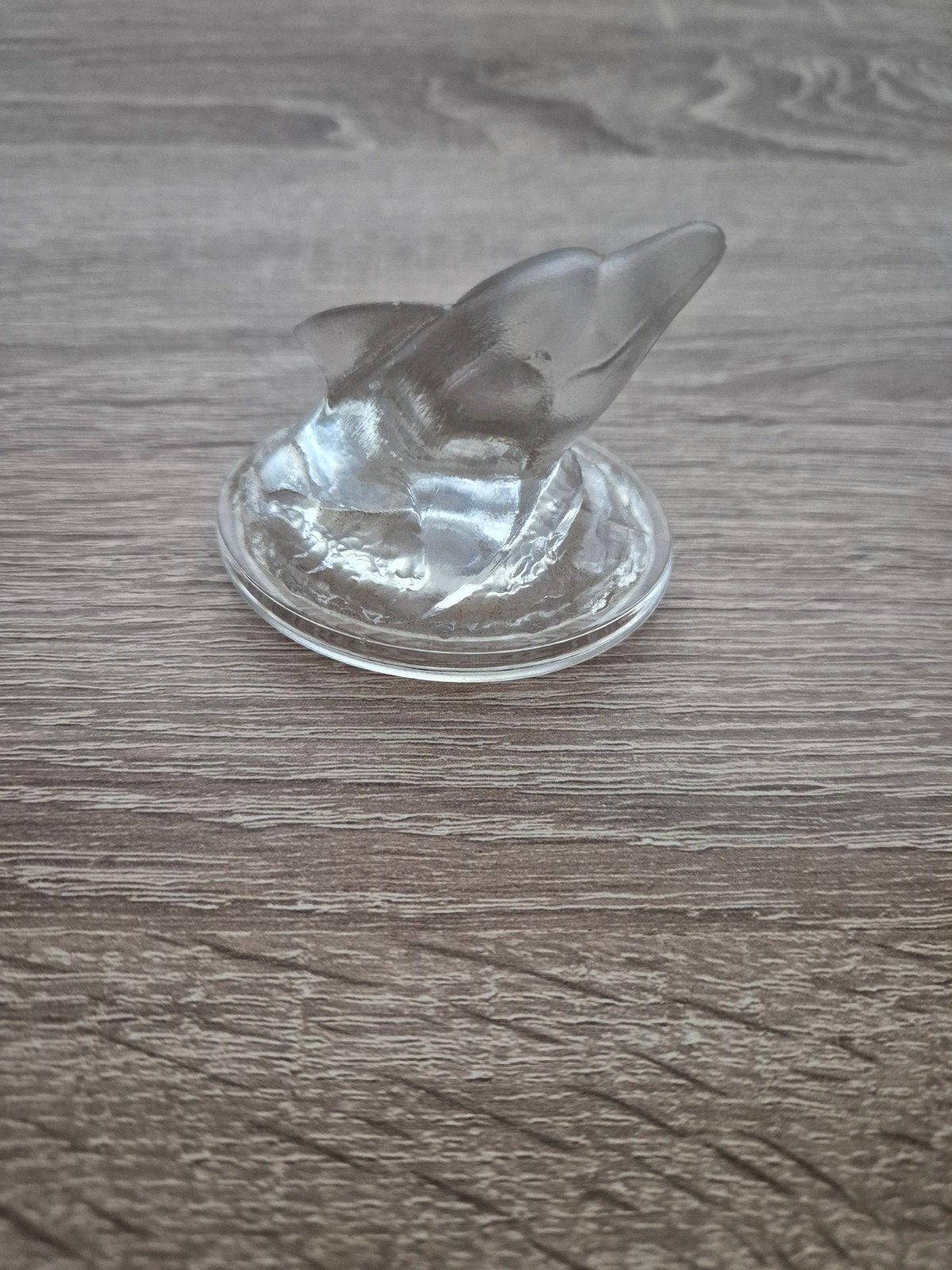Te koop glazen mooie dolfijn beeldje, Ophalen of Verzenden