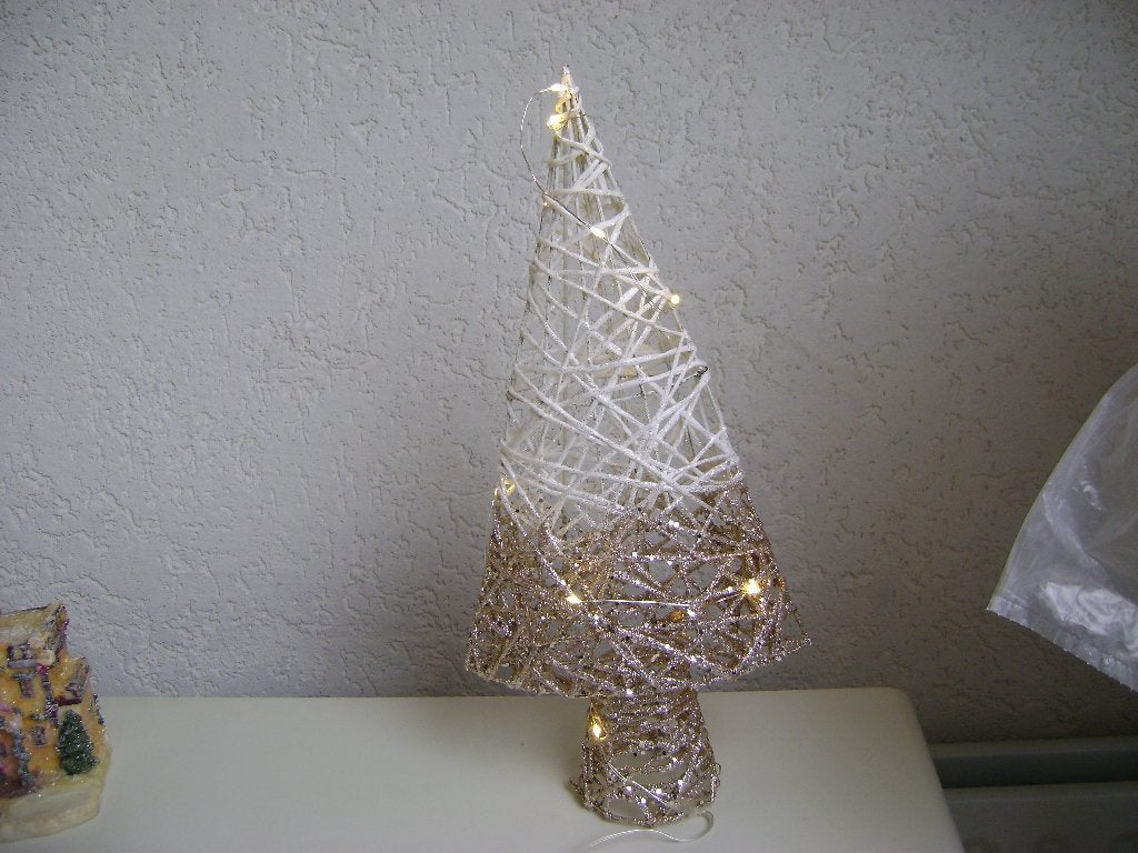 houten glitter kerstboom met licht in goud met wit41hx20br o, Diversen, Ophalen of Verzenden, Zo goed als nieuw