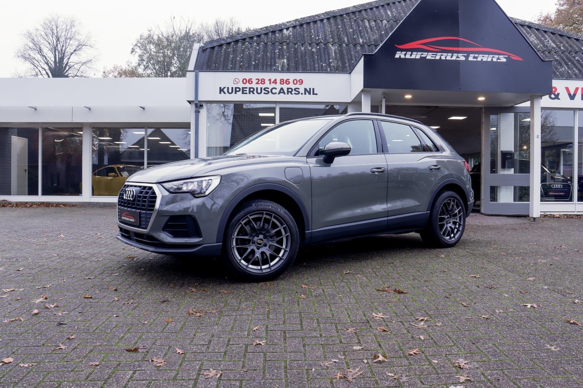 Audi Q3 45 TFSI e edition 245pk Chronos Grey/Virtual/ACC/Tre, Auto's, Dealer onderhouden, Stof, Gebruikt, 150 pk