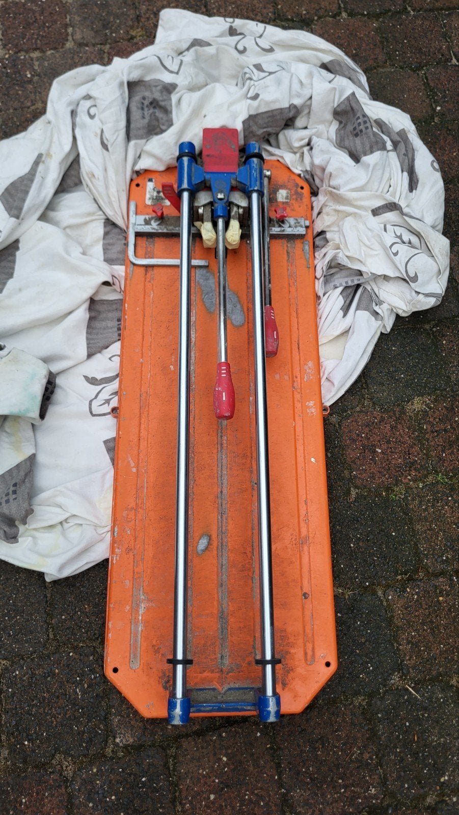 Tegelsnijder - Handgereedschap voor tegelwerk, Ophalen, Gebruikt, Overige typen, Overige merken