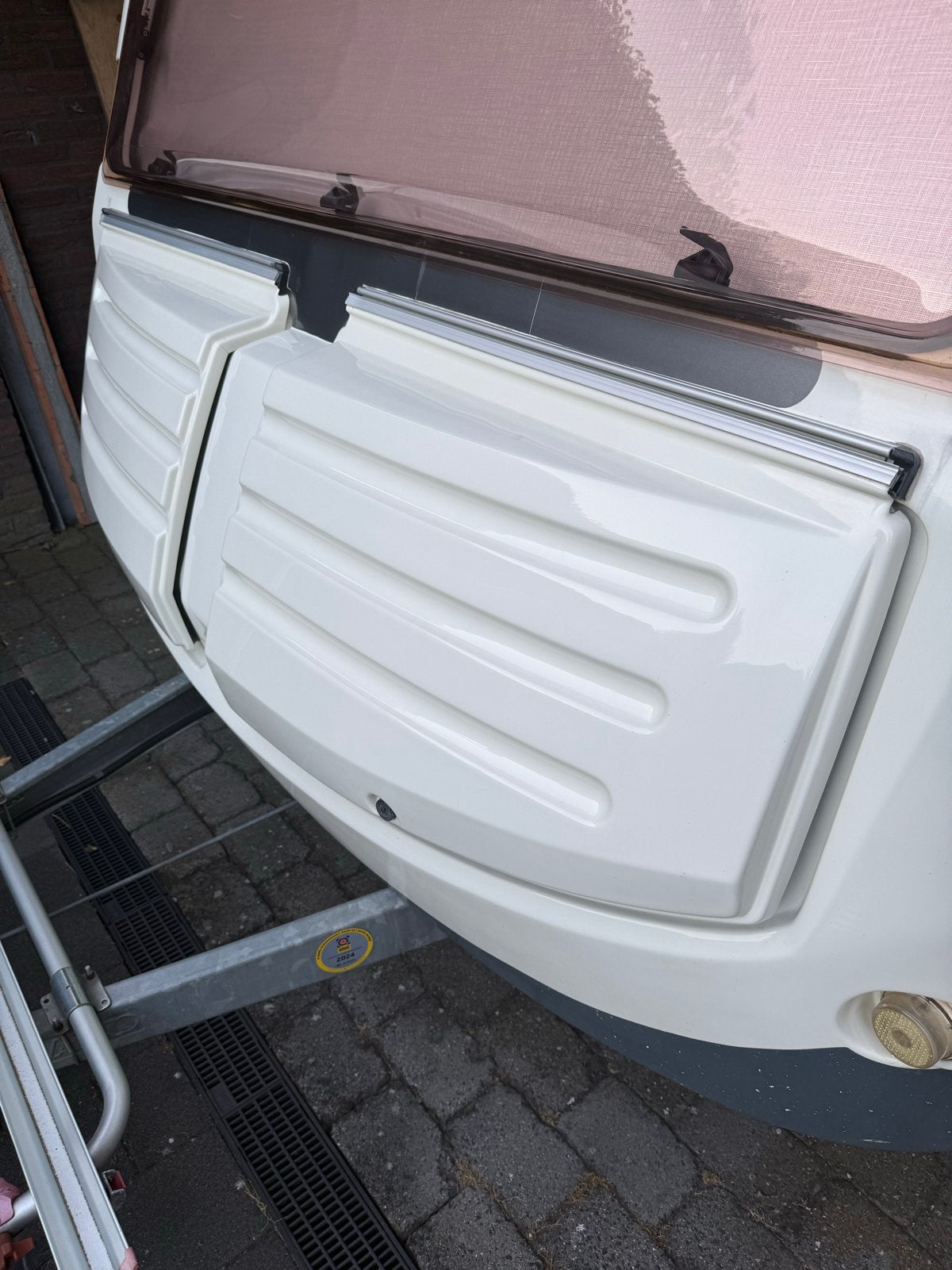 Gezocht Home Car 45 disselbakkleppen, Caravans en Kamperen, Ophalen