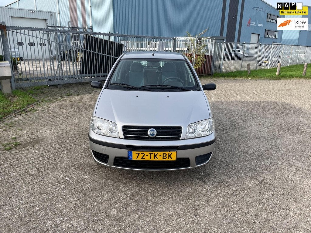 Fiat Punto 1.2 Classic Edizione Cool, Voorwielaandrijving, Gebruikt, 4 cilinders, Origineel Nederlands