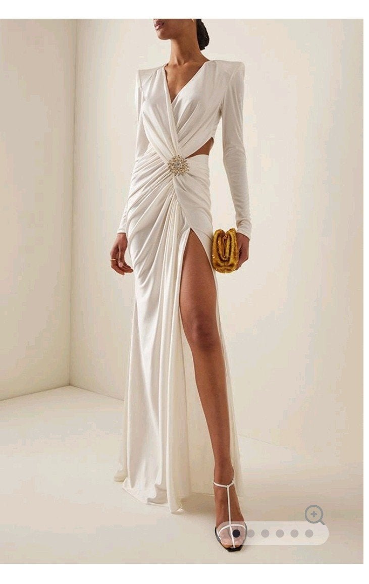 Prachtige nieuwe witte maxi jurk maat XS met elegante split, Galajurk, Wit, Nieuw, Ophalen of Verzenden