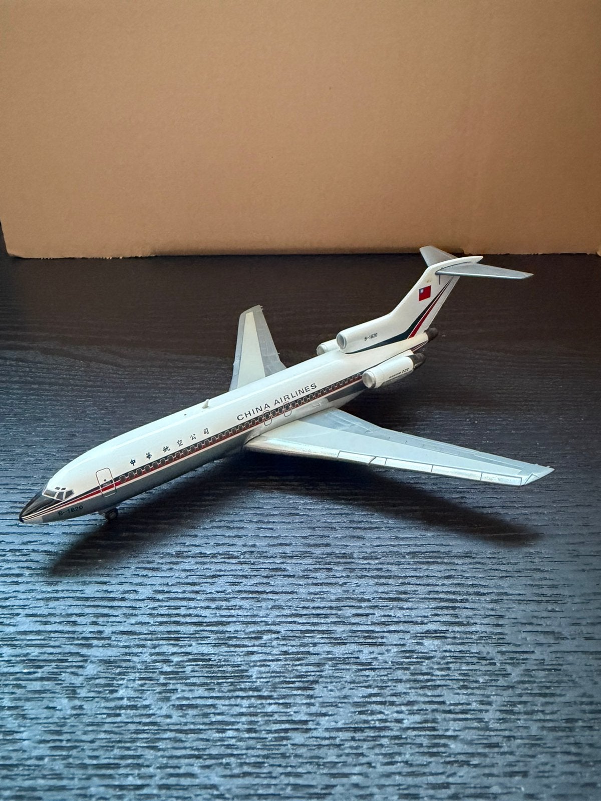 China Airlines B727-100 Herpa, Ophalen of Verzenden, Zo goed als nieuw, Schaalmodel