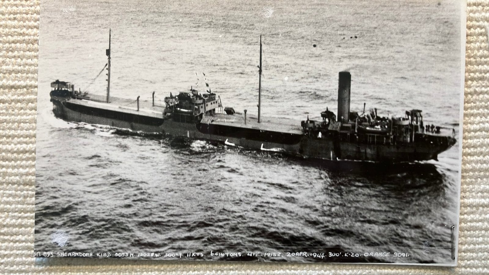 WW 2 tanker  SHENANDOAH 20 april 1944  Canada, Verzamelen, Ophalen of Verzenden, Zo goed als nieuw, Kaart, Foto of Prent