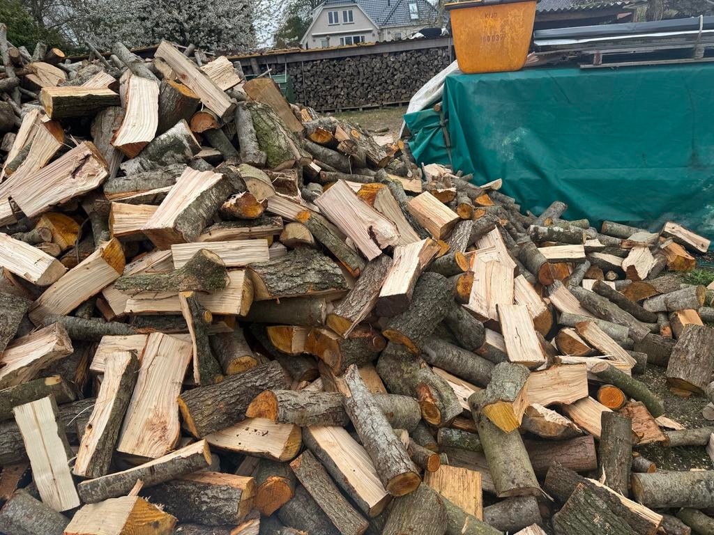 Elzen-, essen- en eikenhout, los gestort, Tuin en Terras, Minder dan 3 m³, Ophalen, Elzenhout, Blokken