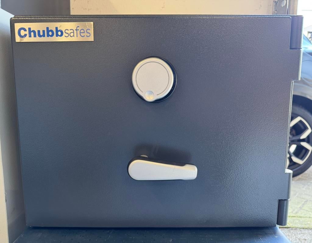 Kwaliteit kluis en brandkast ChubbSafes 3 sleutels NIEUW, Huis en Inrichting, Brandblussers en Brandkasten, Ophalen, Nieuw, Brandkast