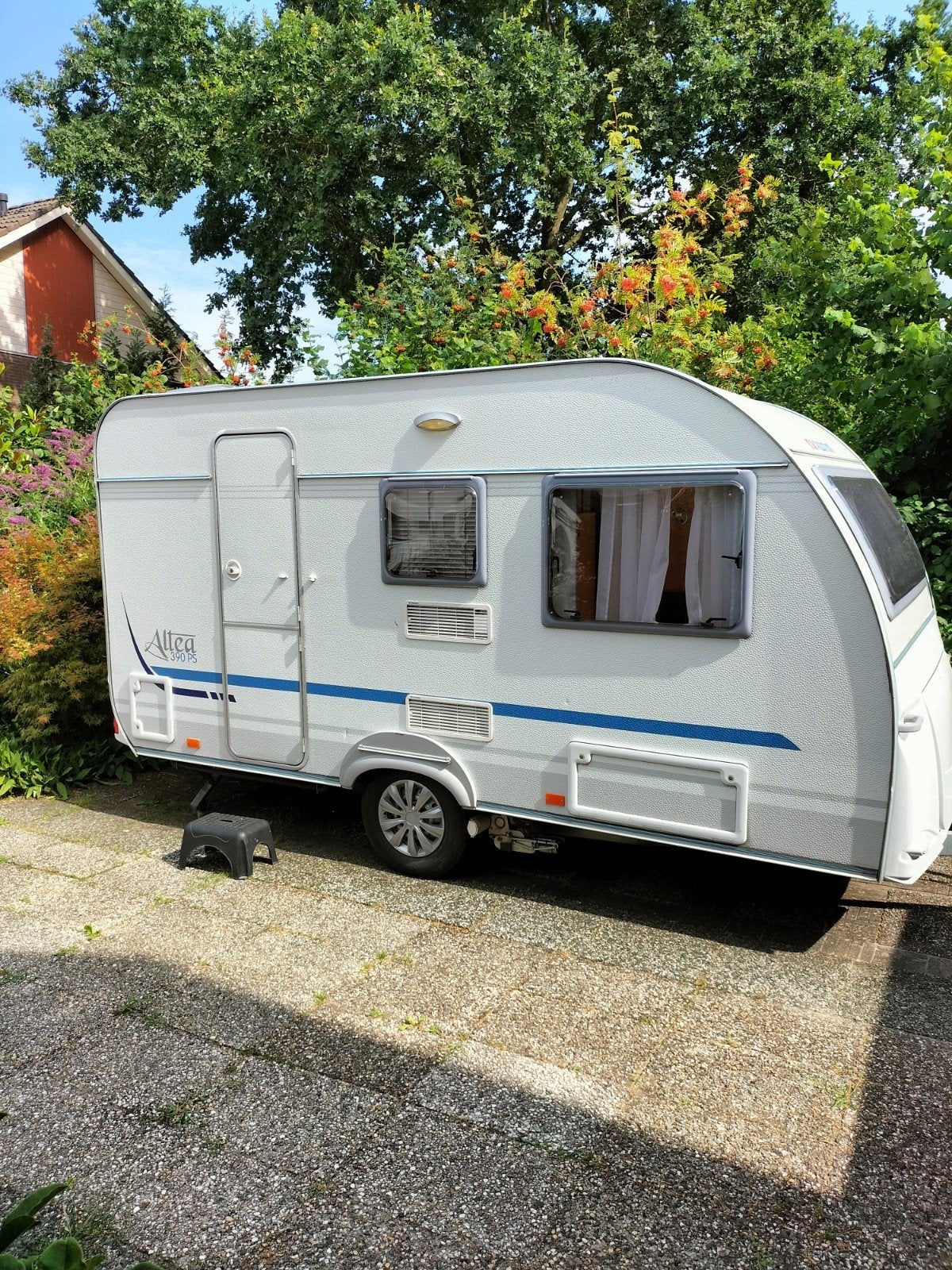 compacte caravan Adria Altea 390PS incl mover en  voortent, Particulier, Adria, Tot en met 4, Tot 4 meter