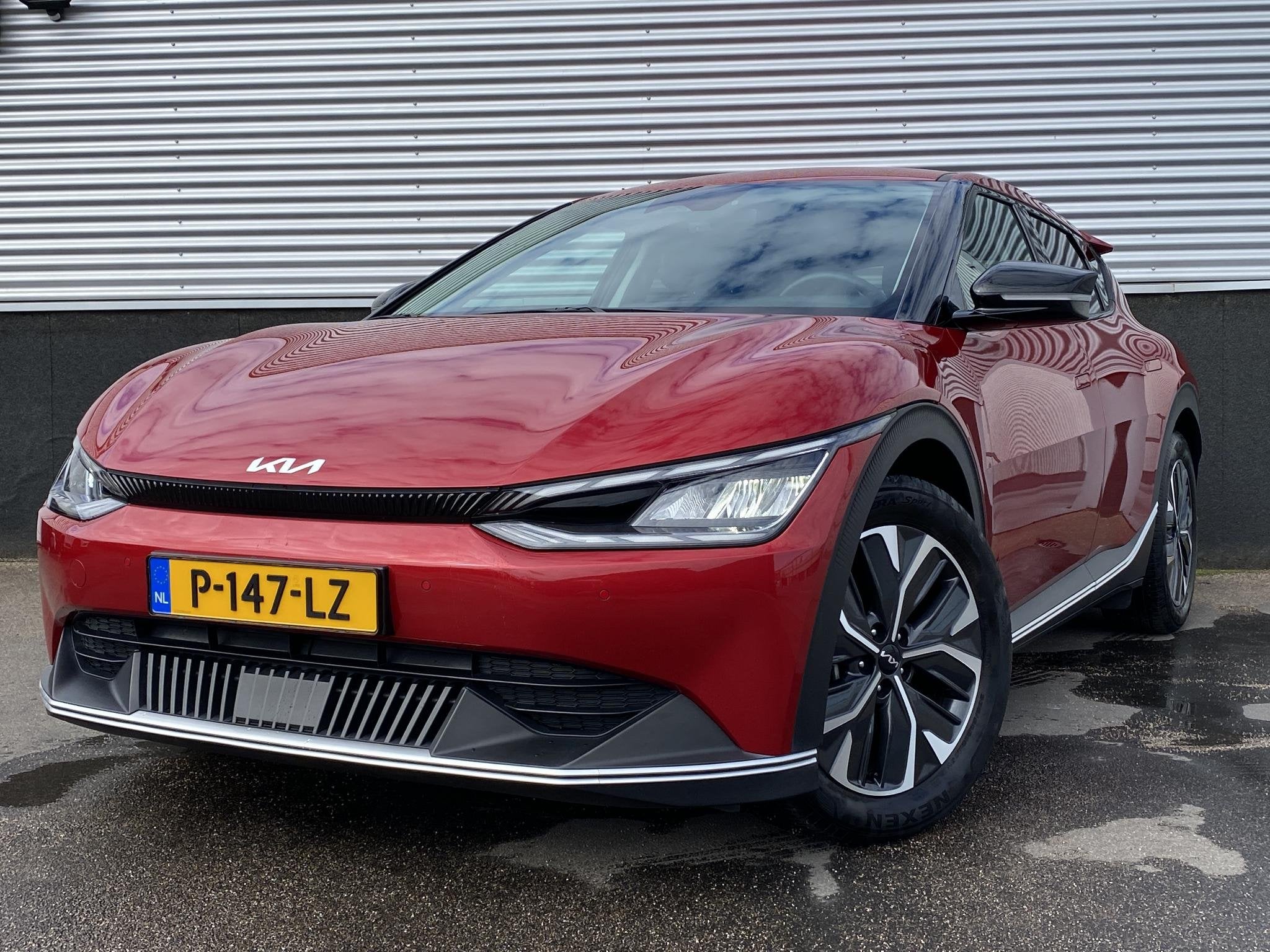 Kia EV6 Air 58 kWh Navigatie, dodehoekdetectie, stoel- & stu, Automaat, Dealer onderhouden, Gebruikt, 750 kg