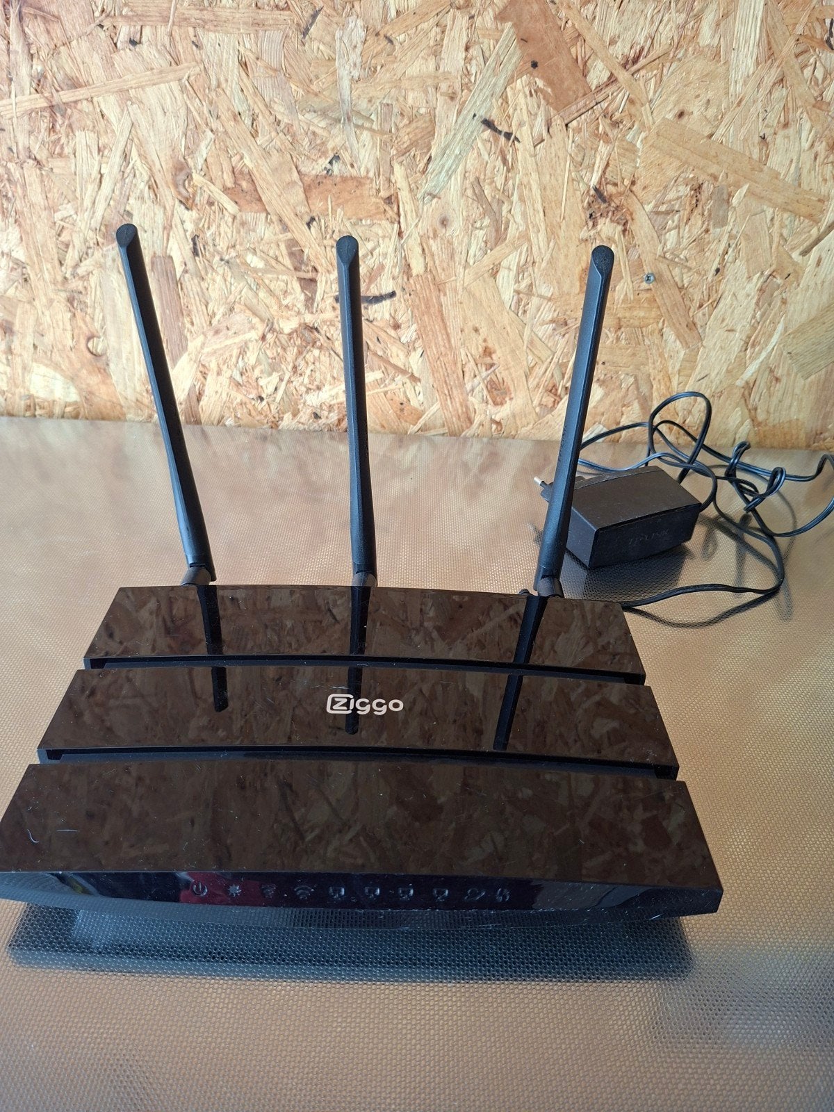 Ziggo TP-Link Extra Wifi Punt C7 - Router, Computers en Software, Routers en Modems, Gebruikt, Ophalen