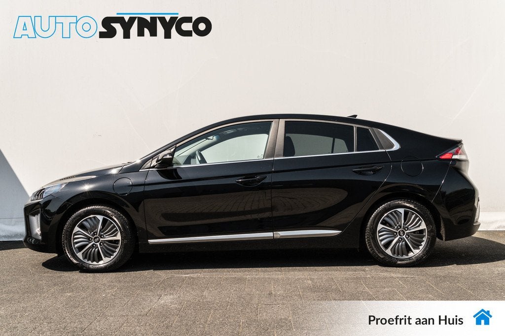 Hyundai IONIQ 1.6 GDi PHEV Comfort | Stoelverwarming | Camer, Auto's, Hyundai, 8 kWh, Stof, Gebruikt, Met garantie (alle)