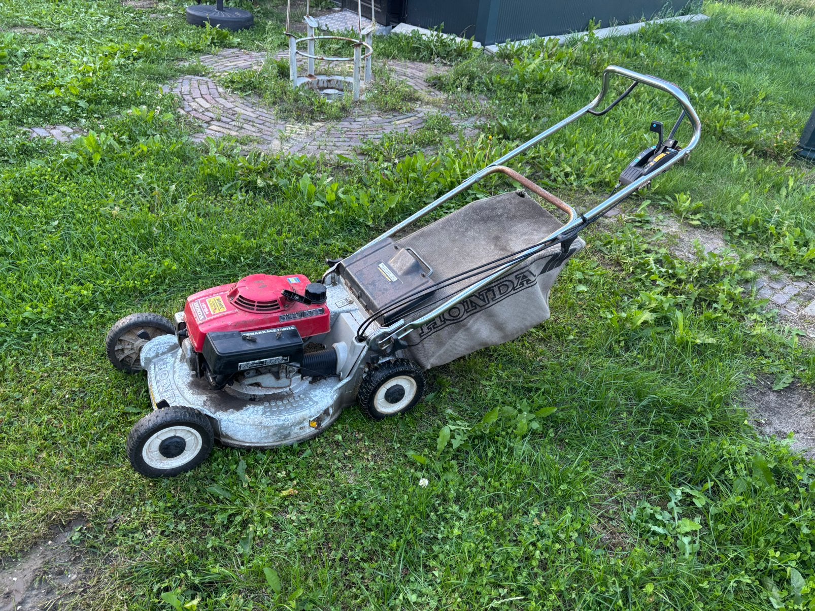 Honda HR194, grasmaaier met aandrijving en opvangbak, Ophalen, Cirkelmaaier, Gebruikt, Versnellingen