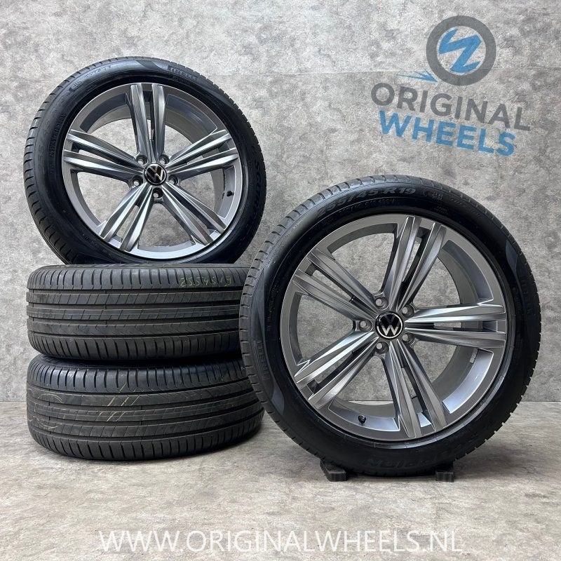 19 inch originele Sebring velgen + zomerbanden VW Tiguan, Auto-onderdelen, Banden en Velgen, 19 inch, Gebruikt, 255 mm, -