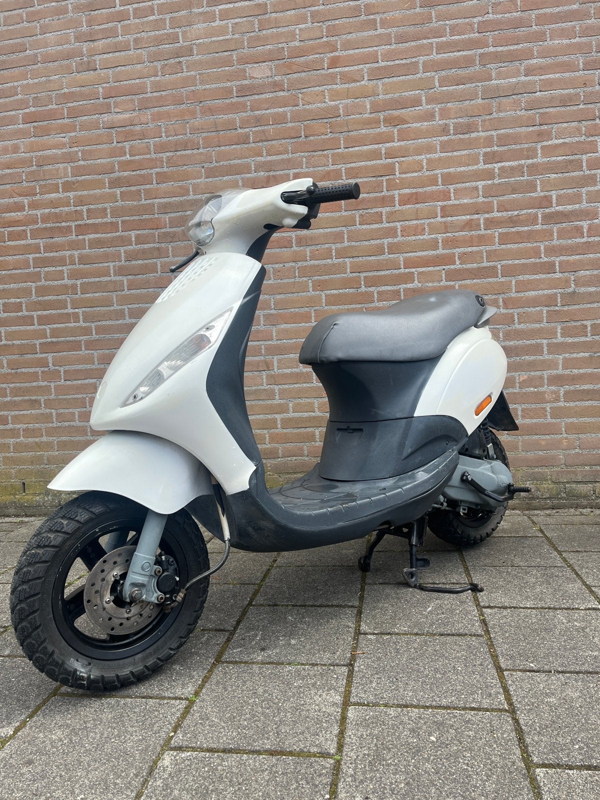 Piaggio Zip 50cc 2t Brom, Ophalen of Verzenden, Zo goed als nieuw, Benzine, Zip