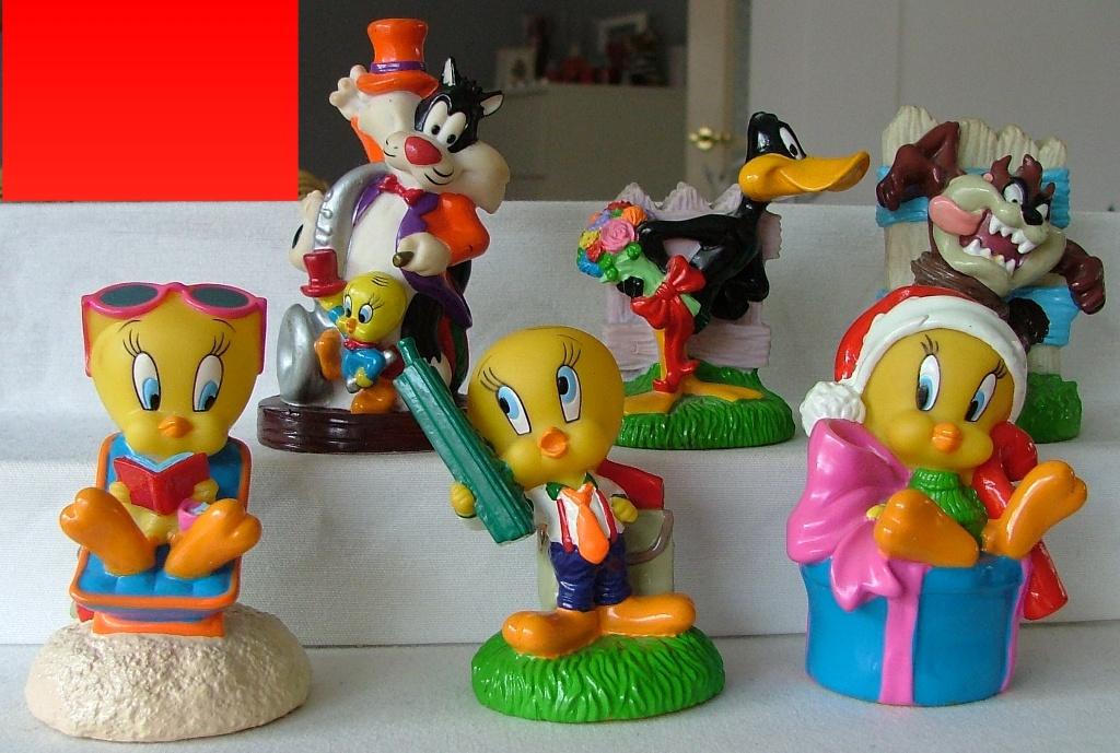 Leuke set Tweety snoepdoppen, Verzamelen, Stripfiguren, Ophalen of Verzenden, Looney Tunes, Zo goed als nieuw, Beeldje of Figuurtje
