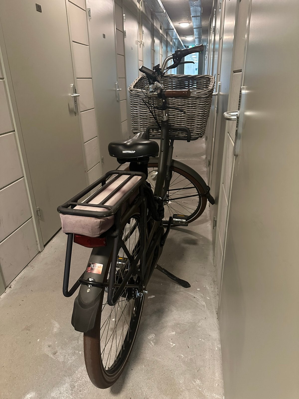 Azor elektrische fiets uit 2020 met mand, Ophalen, Gebruikt, Overige merken