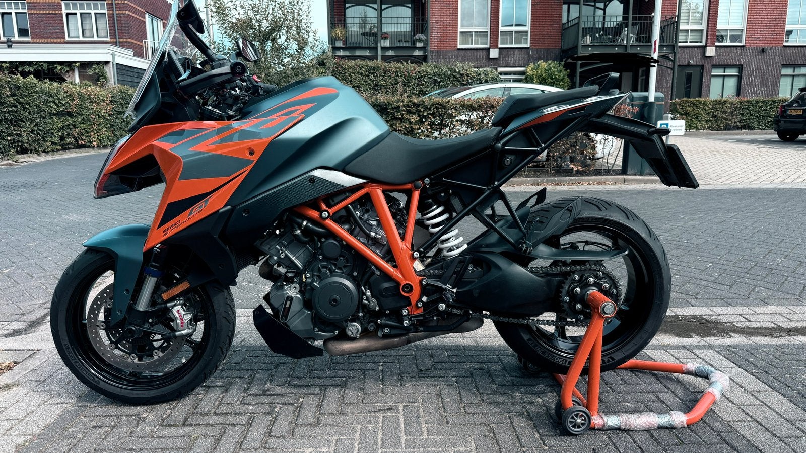 KTM 1290 Superduke GT 2024, 2 cilinders, Traction Control, Motorrijbewijs A, Gebruikt