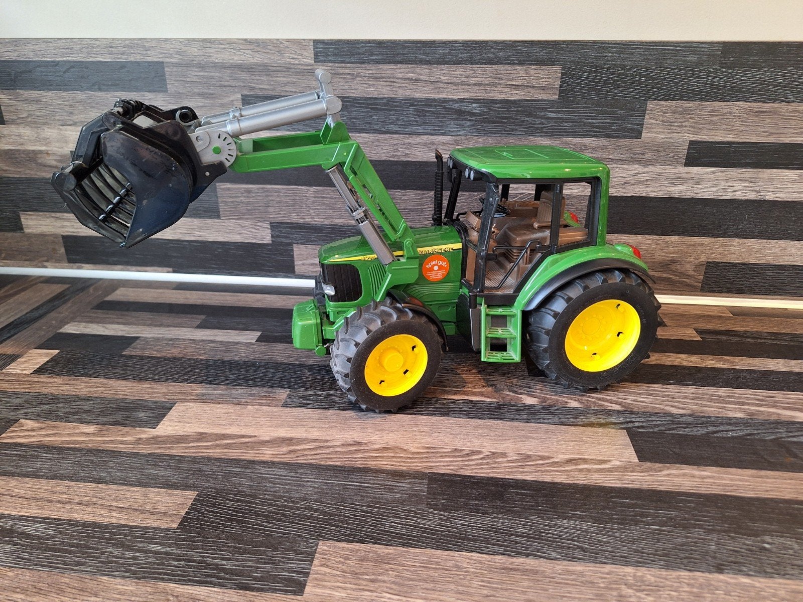 Bruder John Deere Tractor met voorlader, Ophalen of Verzenden, Gebruikt